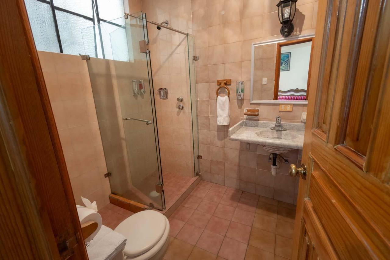 Hotel Rincon De Josefa パツクアロ エクステリア 写真