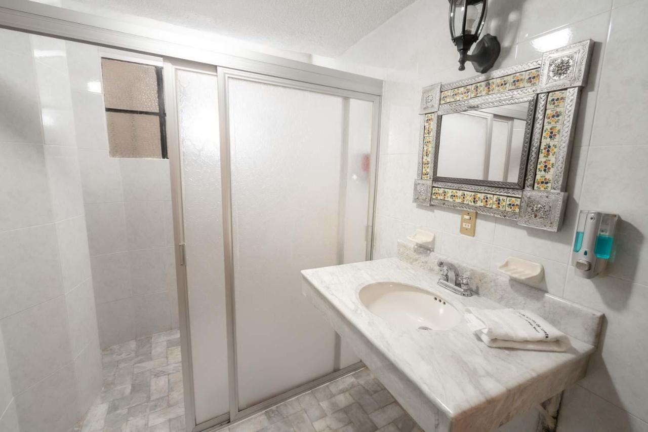 Hotel Rincon De Josefa パツクアロ エクステリア 写真