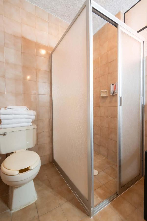 Hotel Rincon De Josefa パツクアロ エクステリア 写真