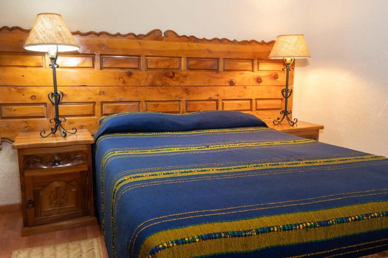 Hotel Rincon De Josefa パツクアロ エクステリア 写真