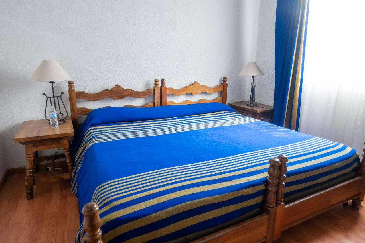 Hotel Rincon De Josefa パツクアロ エクステリア 写真